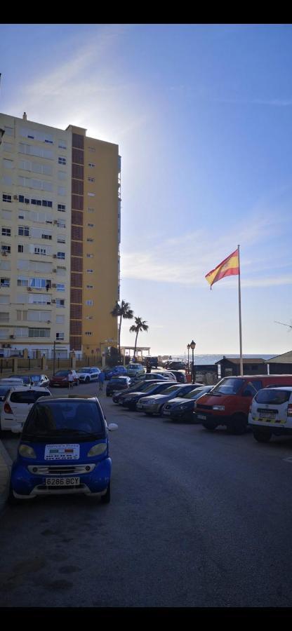 Studio On The Beach Front Malaga Zewnętrze zdjęcie