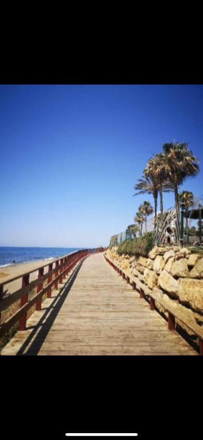 Studio On The Beach Front Malaga Zewnętrze zdjęcie