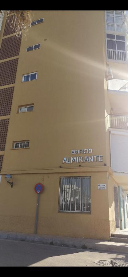 Studio On The Beach Front Malaga Zewnętrze zdjęcie