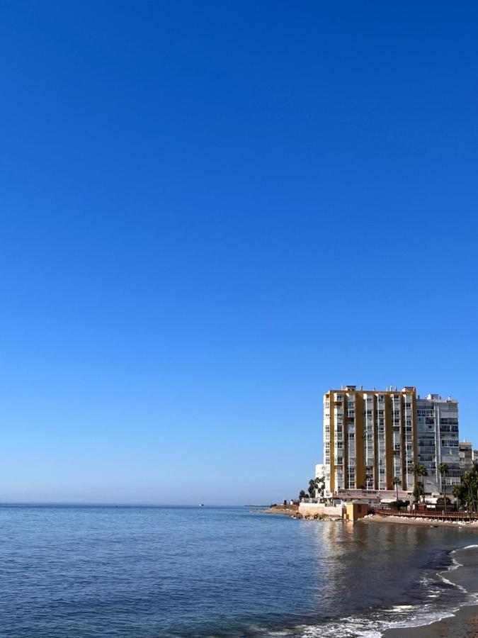 Studio On The Beach Front Malaga Zewnętrze zdjęcie